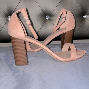 Peach color ankle strap open toe heels. Good condition.